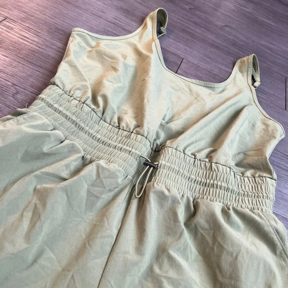 Abercrombie & Fitch Traveler Romper in Light Green Athleisure Size L Petite - Picture 4 of 6